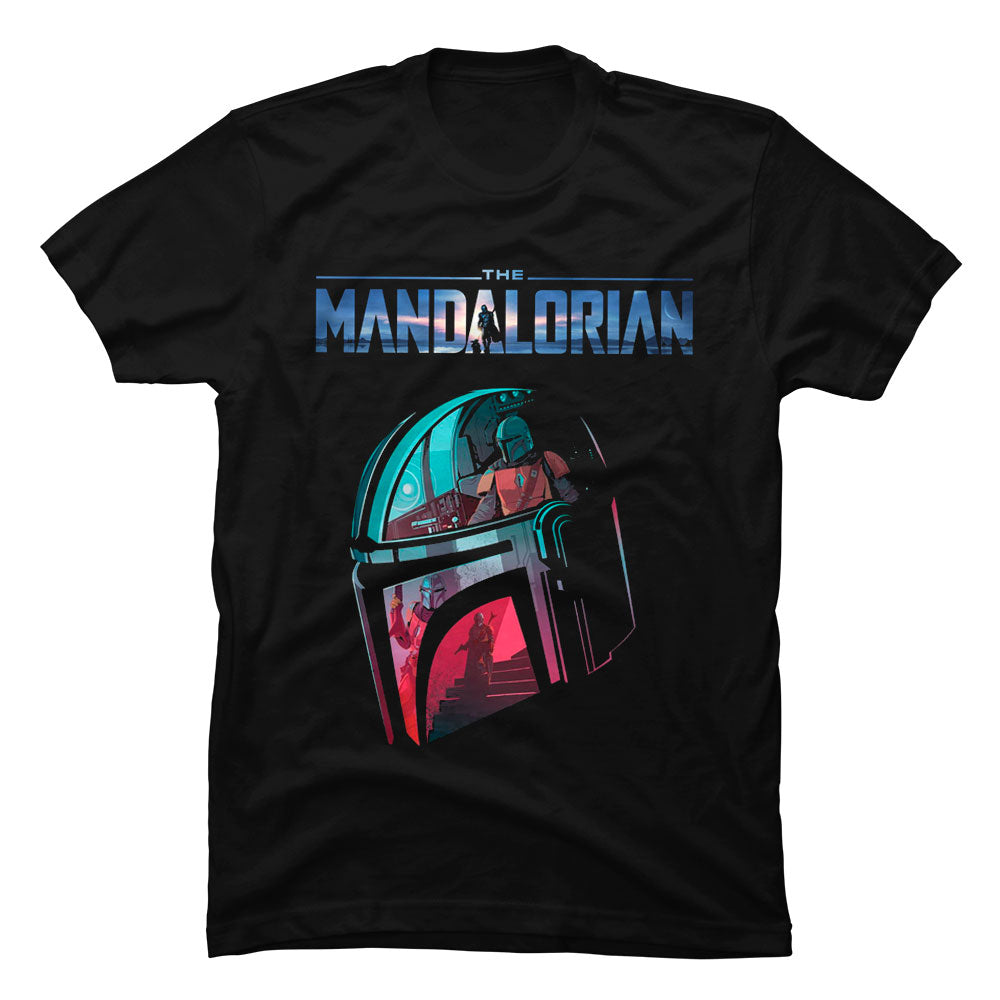 Camiseta negra de algodón premium con un estampado gráfico central y detallado del casco gris Beskar de The Mandalorian