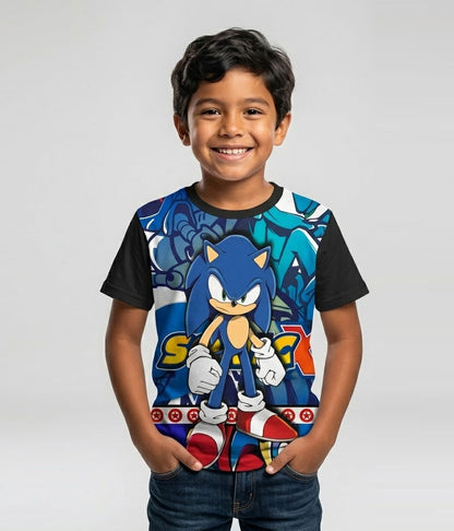 niño con camiseta de sonic x
