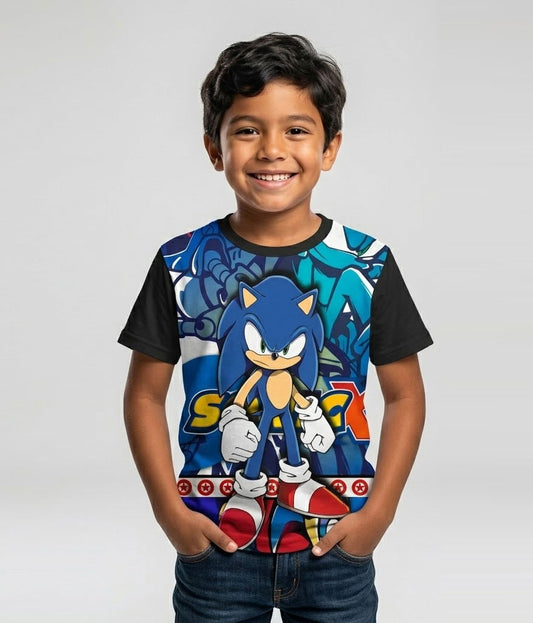 niño con camiseta de sonic x
