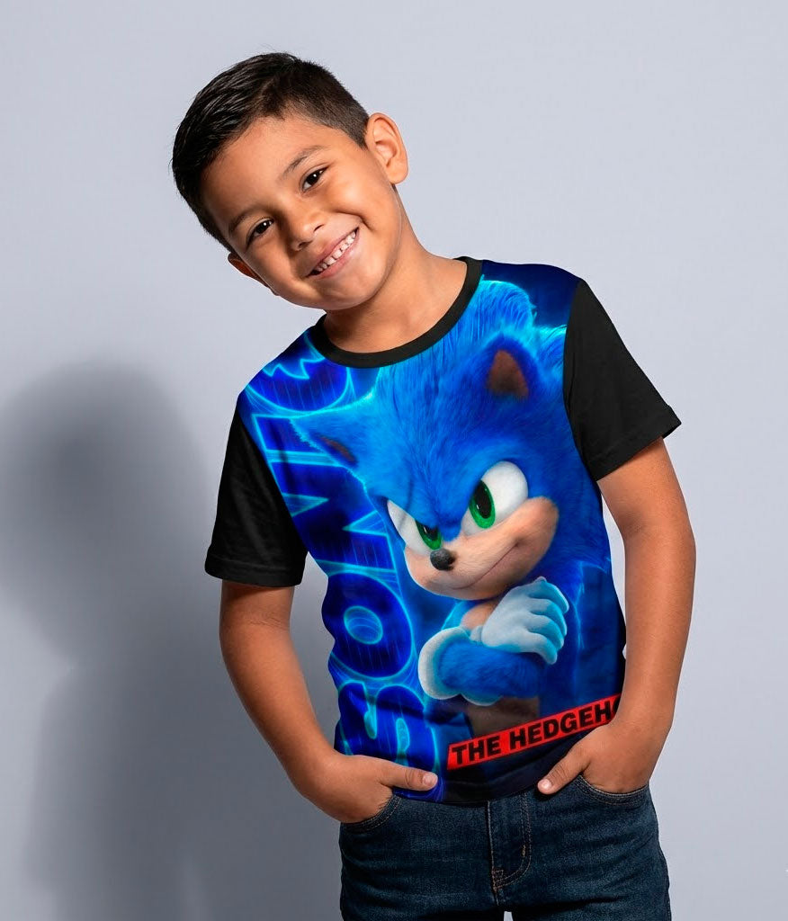 Niño usando la camiseta de Sonic La Película Classic de la tienda La Camiseta.