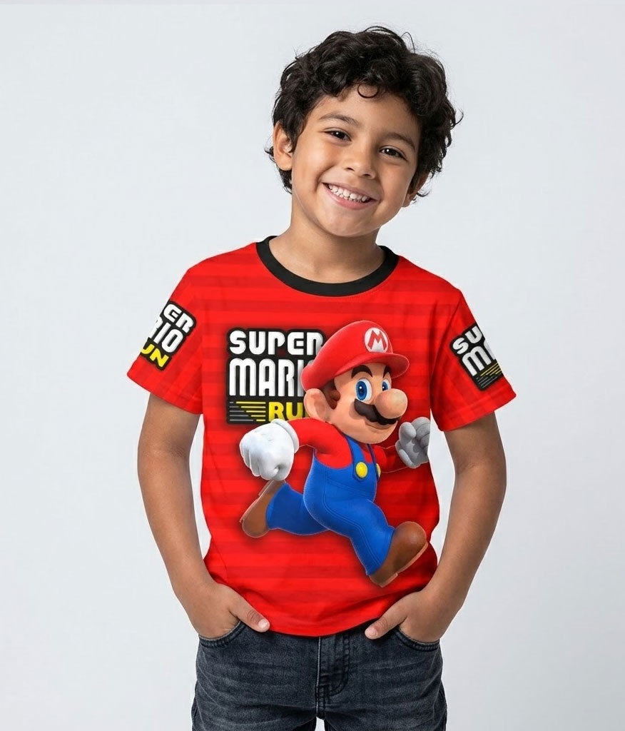 Camiseta negra de algodón para niños con diseño de Mario Bros corriendo en un nivel clásico de videojuego.